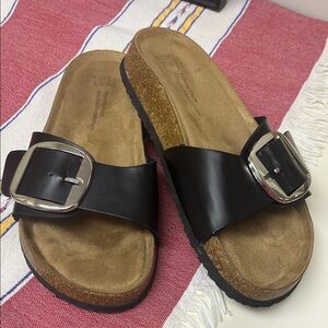 Elegant Black Buckle Sandals